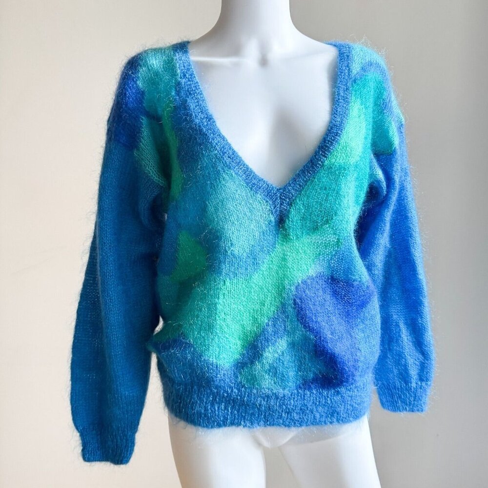 Jeanne Pierre Vintage wool Angora Wool Blue Geometric Prit Loe V Neck Sweater M